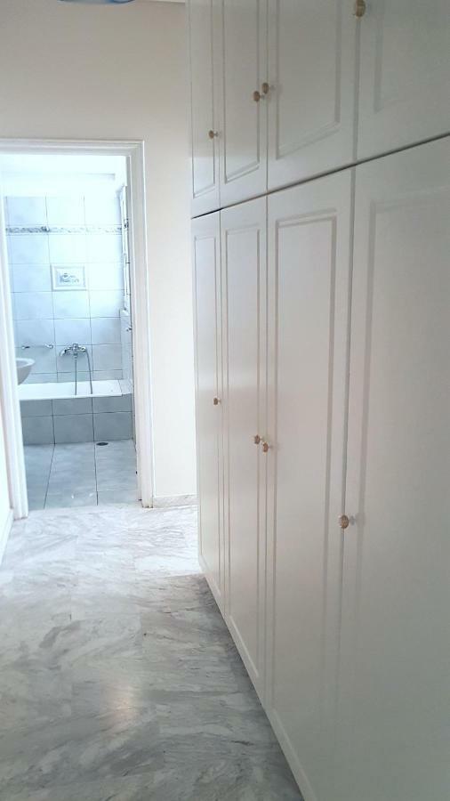 Galini Apartment Лутраки Екстериор снимка